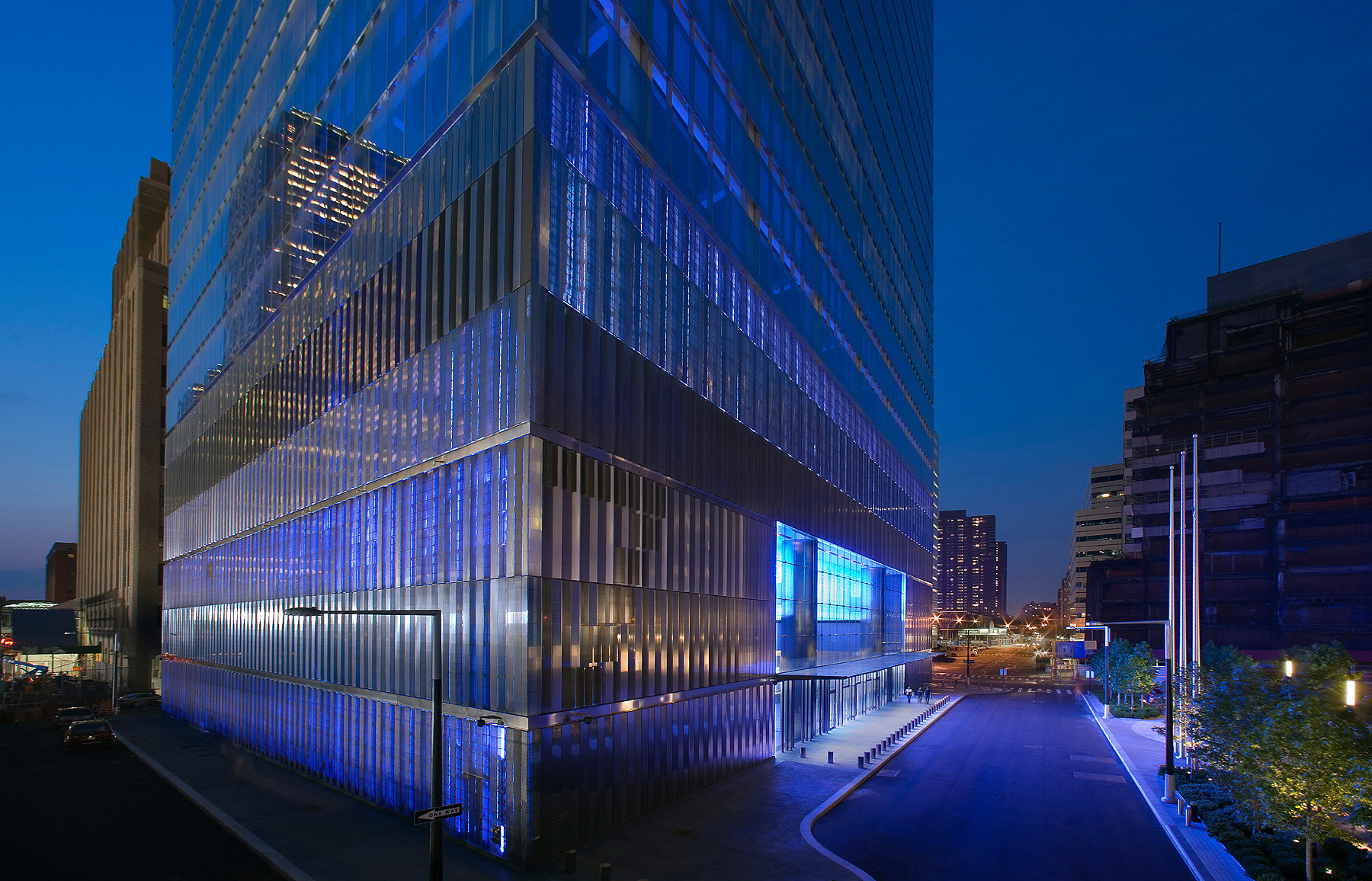Johnson Architectural Elements - 7 World Trade Center showcase