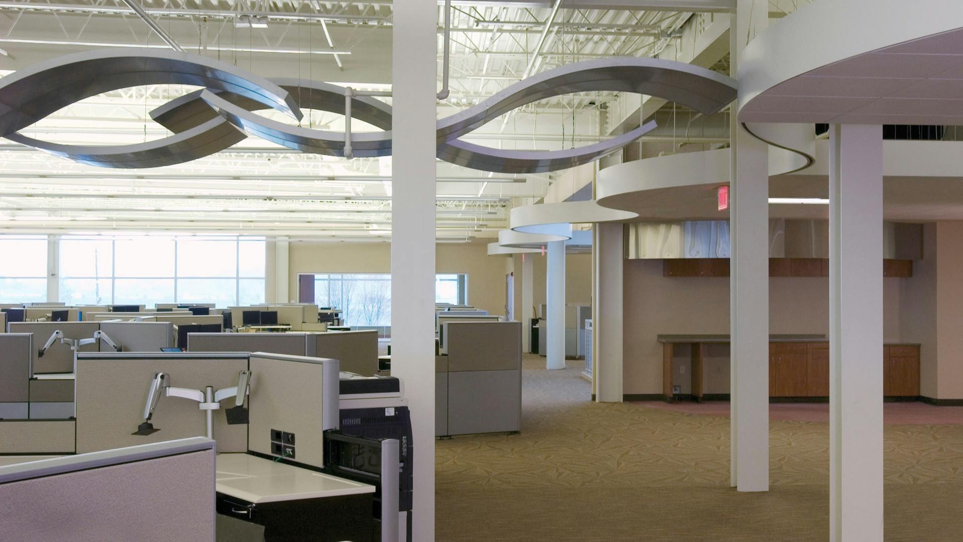 Rockfon® CurvGrid™ - Curved Ceiling System with EZ-Flex™ Panels