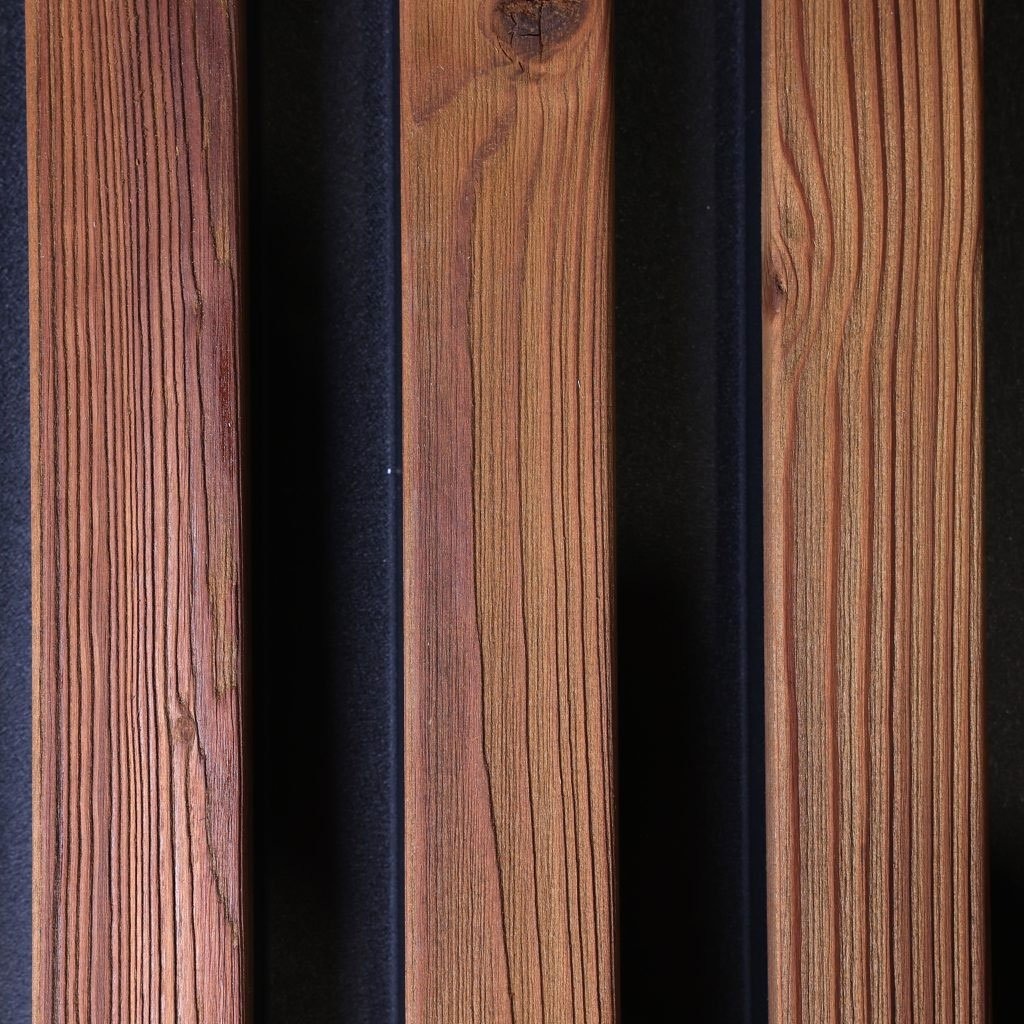 AluWood - Oiled Brown