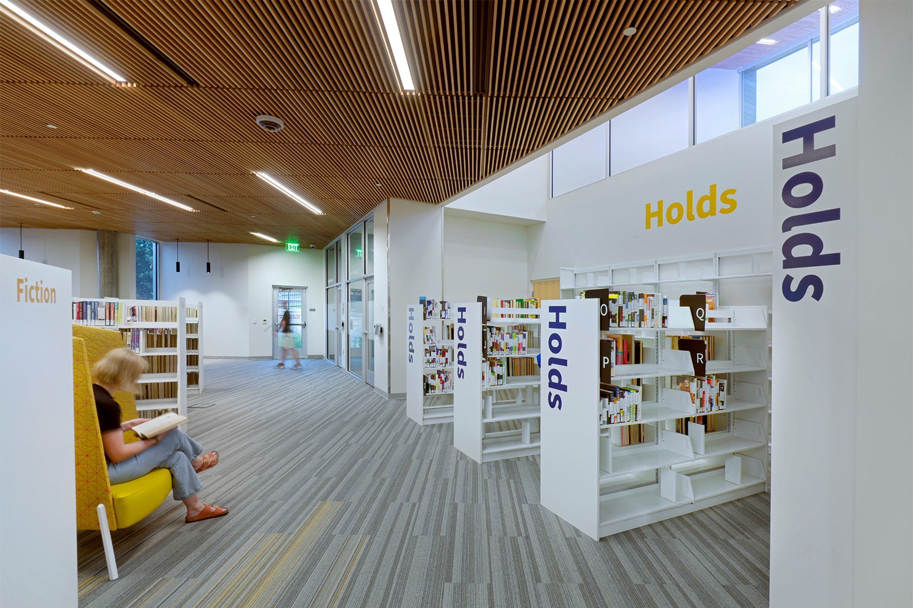 Schmitt and Co - Linea acoustic wood grille at Merriam Plaza