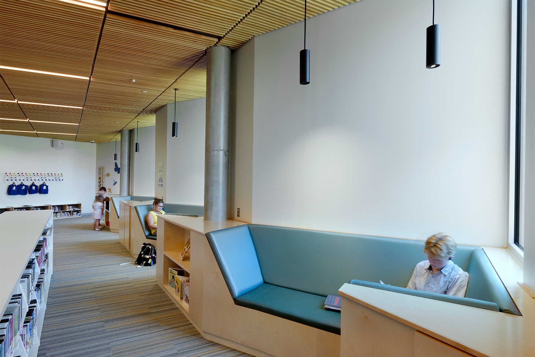 Schmitt and Co - Linea acoustic wood grille at Merriam Plaza